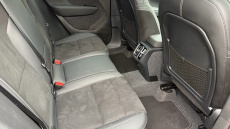 Volvo XC40 2.0 B4P Plus Dark 5dr Auto Petrol Estate